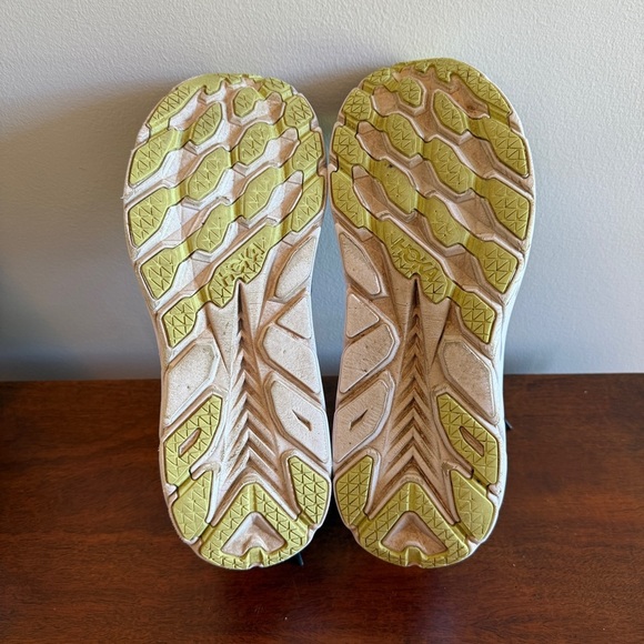 Hoka One Clifton 8 Athletic Shoes Size 11.5 - Picture 5 of 6